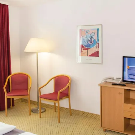 Fairway Hotel-3